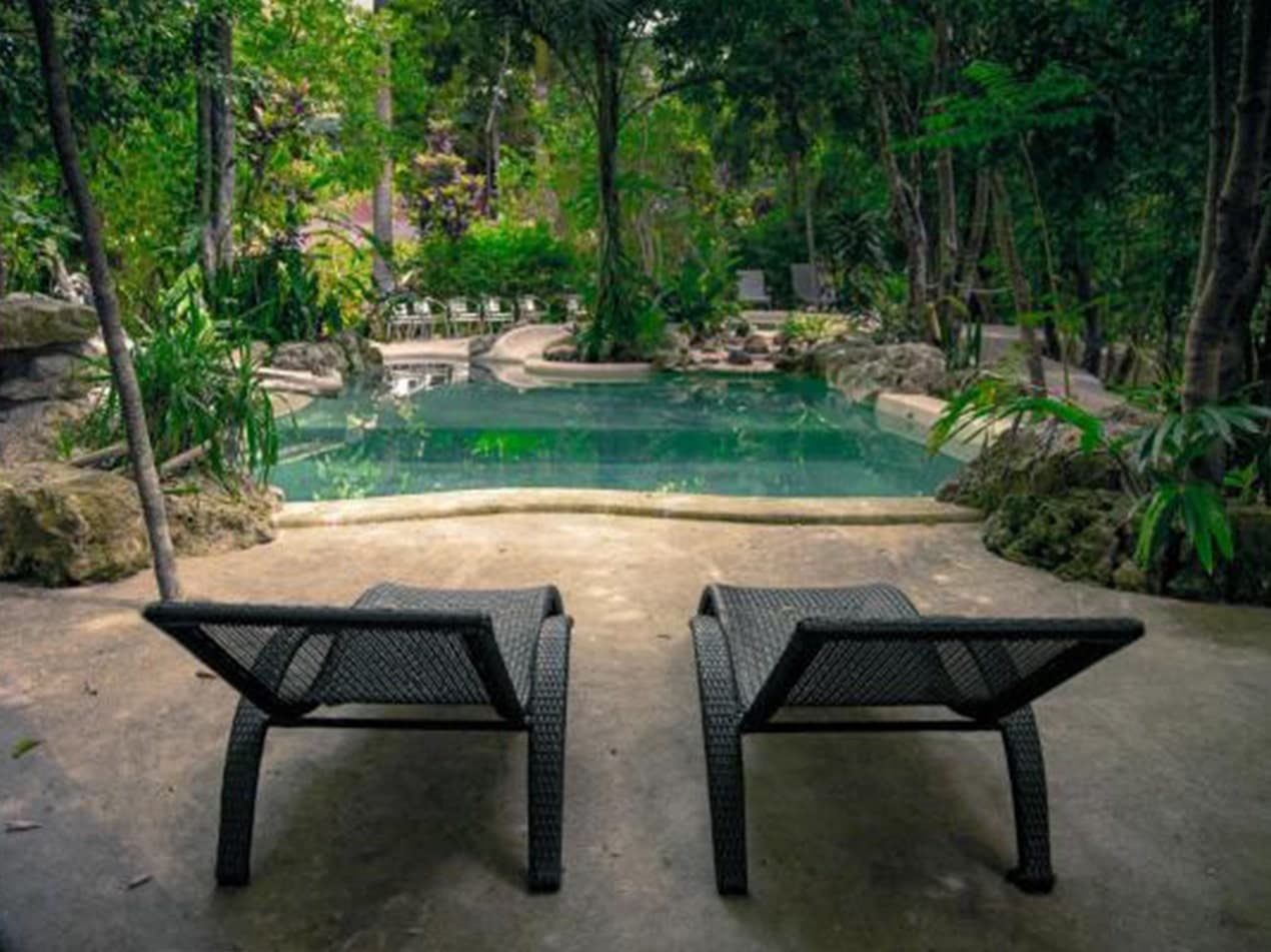 Pool1-min